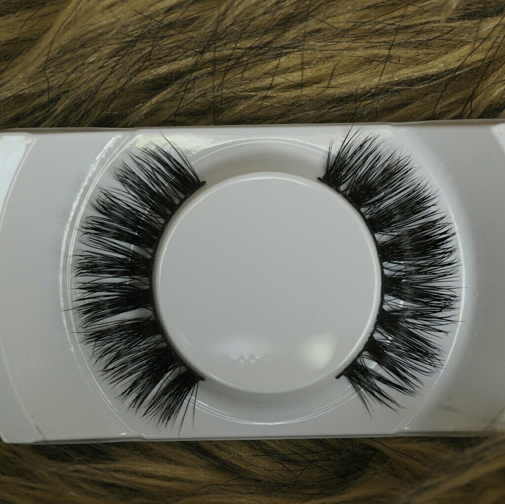 100% Mink False Eyelashes (Reusable)- Glamourgirl - Picture 4 of 8